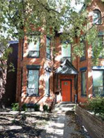 Roncesvalles Village has a large number of Victorian row houses. High ceilings and original Victorian trim are features present in most of these beautiful residences.
