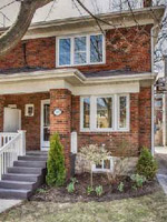 Semi-detached homes can be found in Bedford Park neighbourhood of North Toronto.